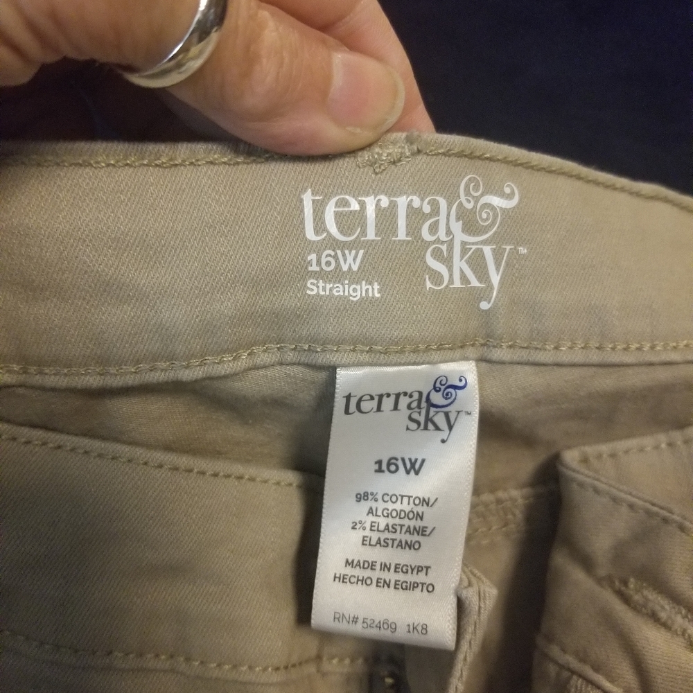 Khaki pants